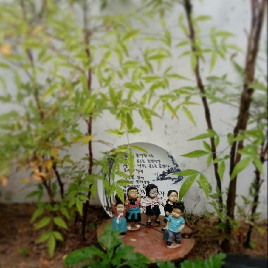 Gyeongju Guesthouse Huewon Bagian luar foto